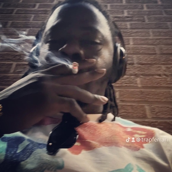 Meet your Posher, Mauricio - Picture 5 of 13